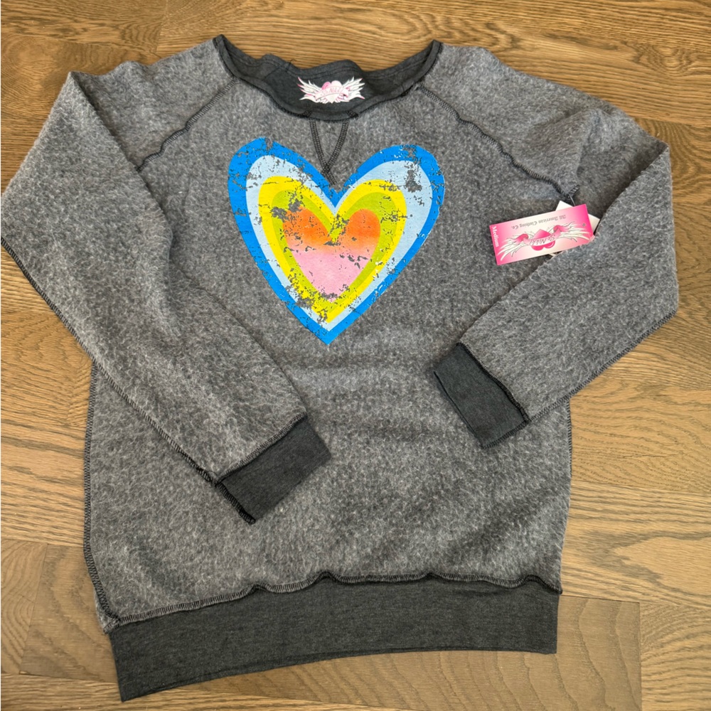 Gray Heart Graphic Sweatshirt